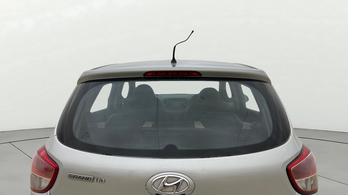 2017 Hyundai Grand i10 MAGNA 1.2 KAPPA VTVT, Petrol, Manual, 16,192 km, Rear Windshield