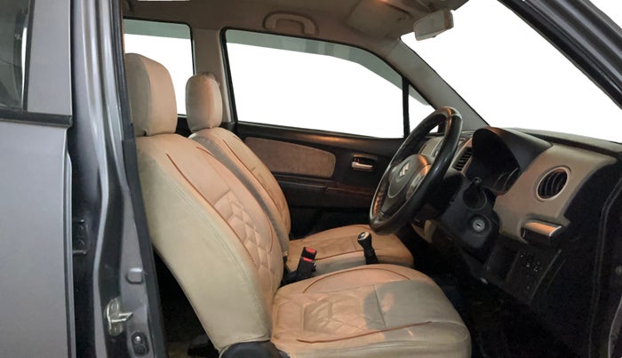 2016 Maruti Wagon R 1.0 VXI, Petrol, Manual, 72,954 km, Right Side Front Door Cabin