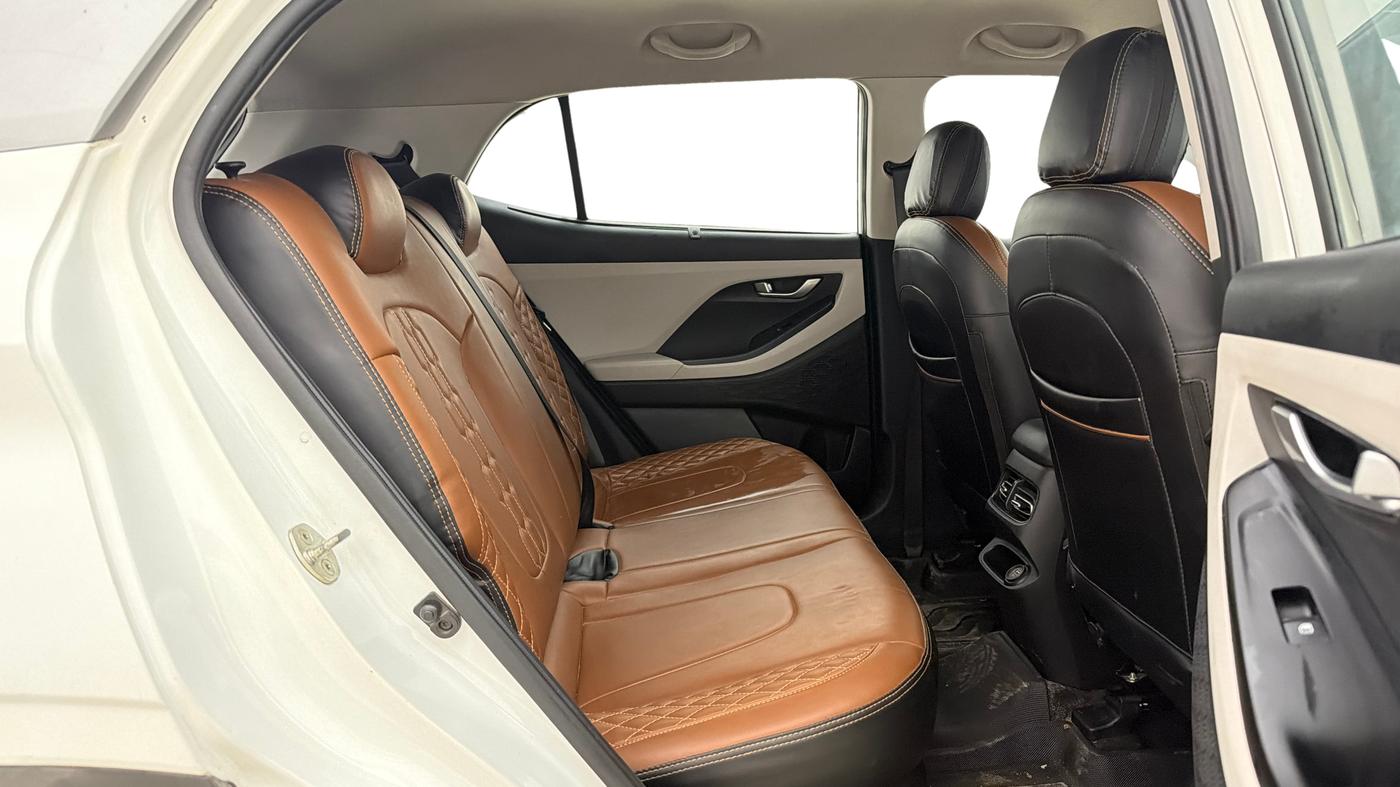 2022 Hyundai Creta S IMT 1.5 PETROL, Petrol, Manual, 20,237 km, Right Side Rear Door Cabin
