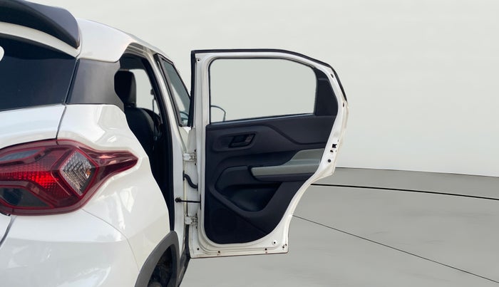 2022 Tata PUNCH ADVENTURE MT, Petrol, Manual, 29,257 km, RHS Rear Door