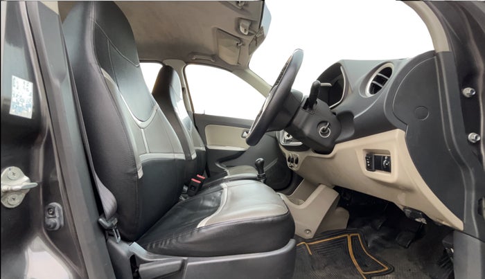 2015 Maruti Alto K10 VXI, Petrol, Manual, 72,904 km, Right Side Front Door Cabin
