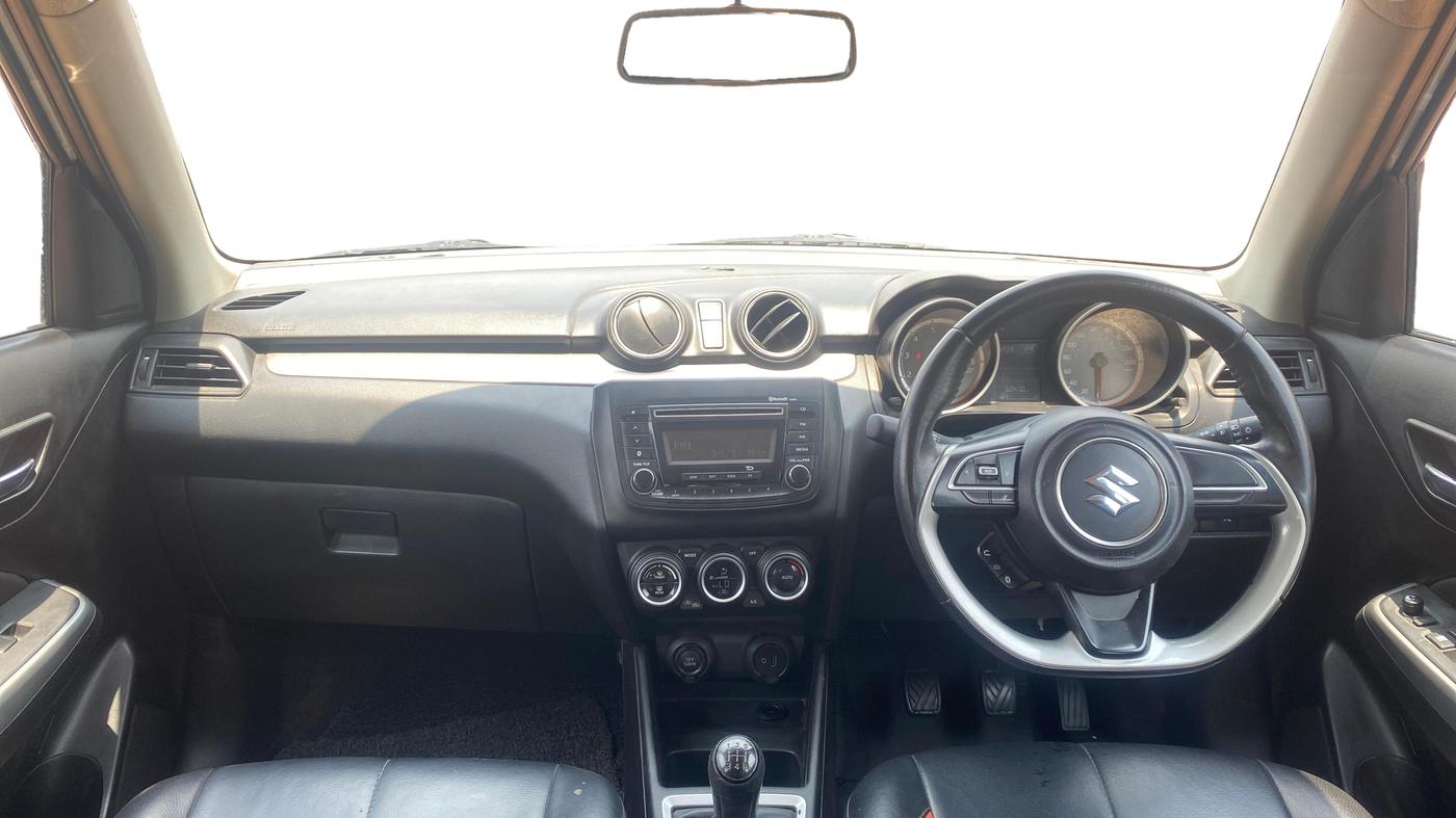 2018 Maruti Swift ZXI, Petrol, Manual, 60,408 km, Dashboard