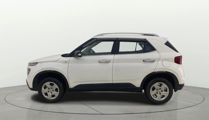 2019 Hyundai VENUE S 1.2, CNG, Manual, 61,911 km, Left Side