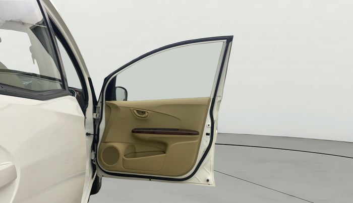 2015 Honda Mobilio 1.5L I-VTEC S, Petrol, Manual, 3,891 km, RHS Front Door