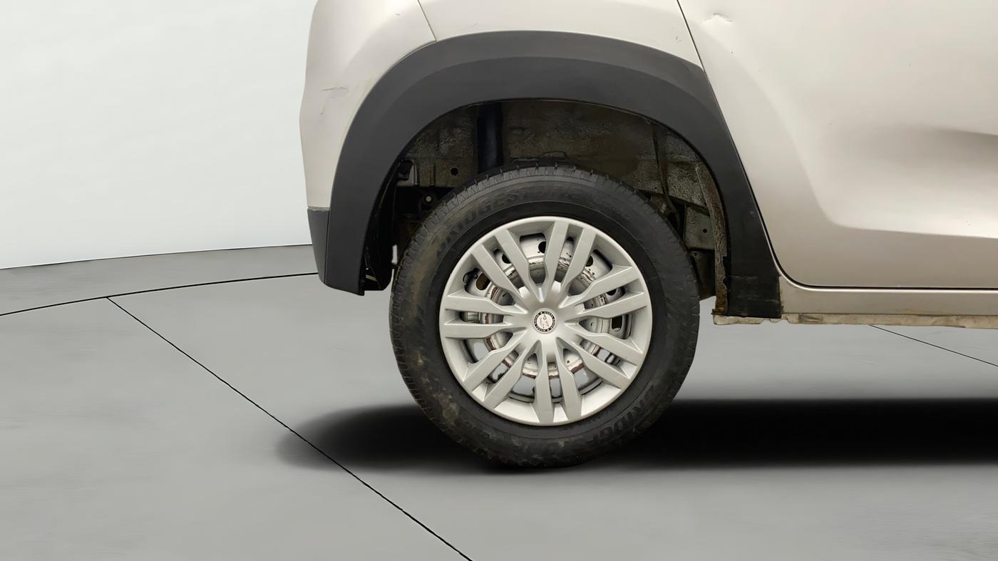2019 Mahindra KUV 100 NXT K2 P 6 STR, Petrol, Manual, 45,633 km, Right Rear Wheel
