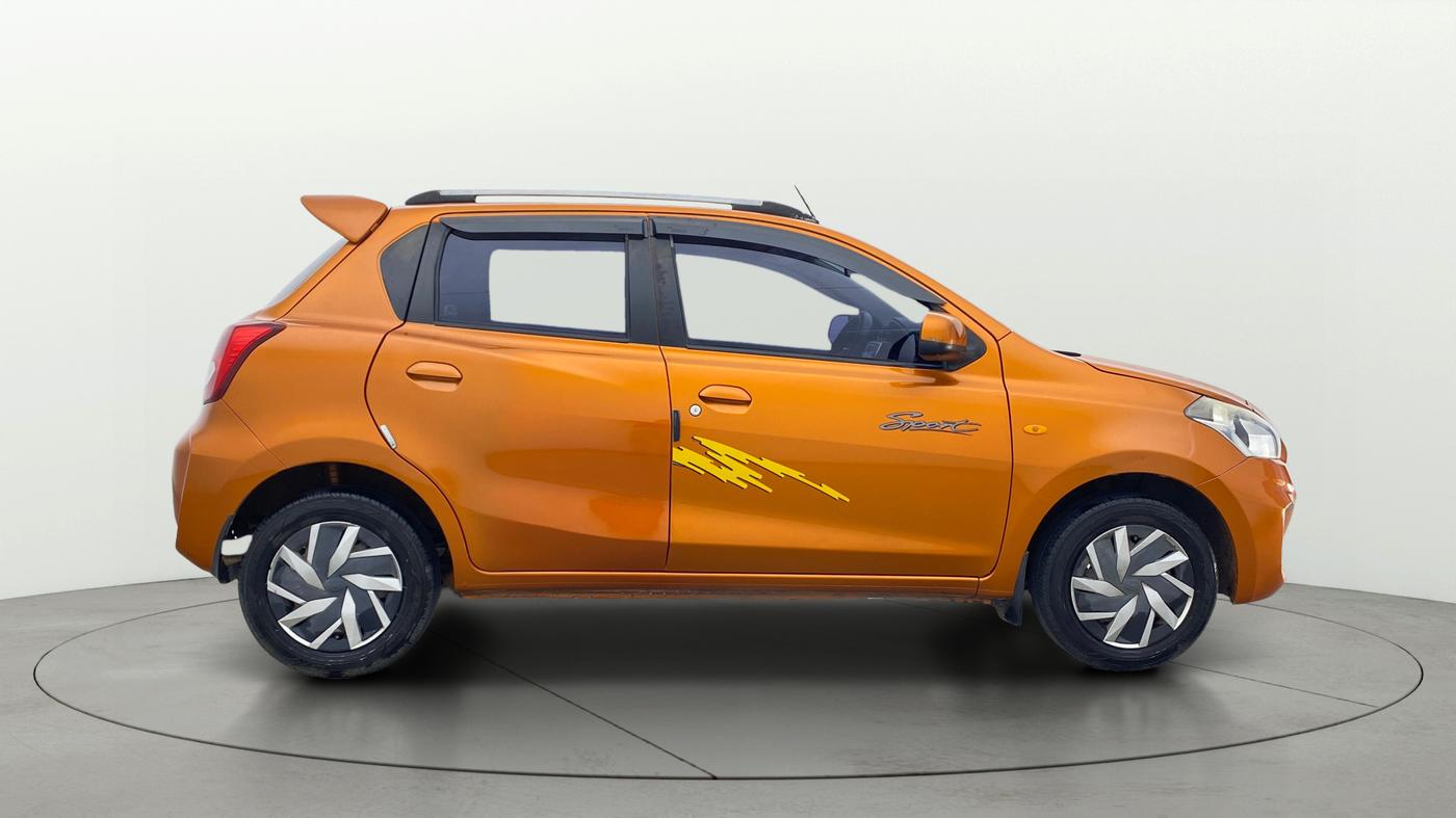 2019 Datsun Go T, Petrol, Manual, 82,279 km, Right Side View