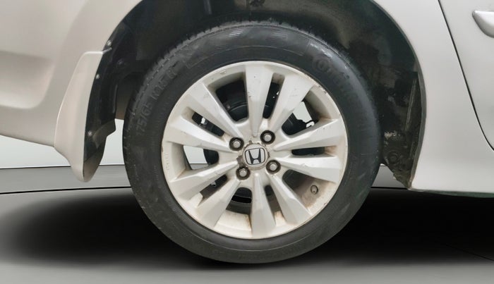 2013 Honda City 1.5L I-VTEC V MT, Petrol, Manual, 1,00,391 km, Right Rear Wheel