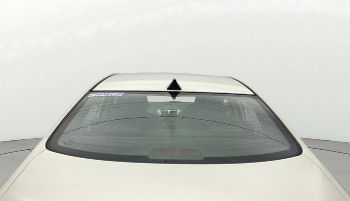 2016 Hyundai Verna 1.6 VTVT SX, Petrol, Manual, 98,255 km, Rear Windshield