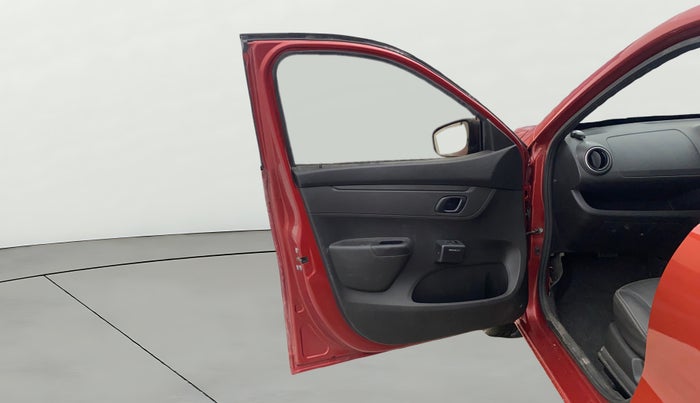 2017 Renault Kwid RXL, Petrol, Manual, 19,475 km, LHS Front Door