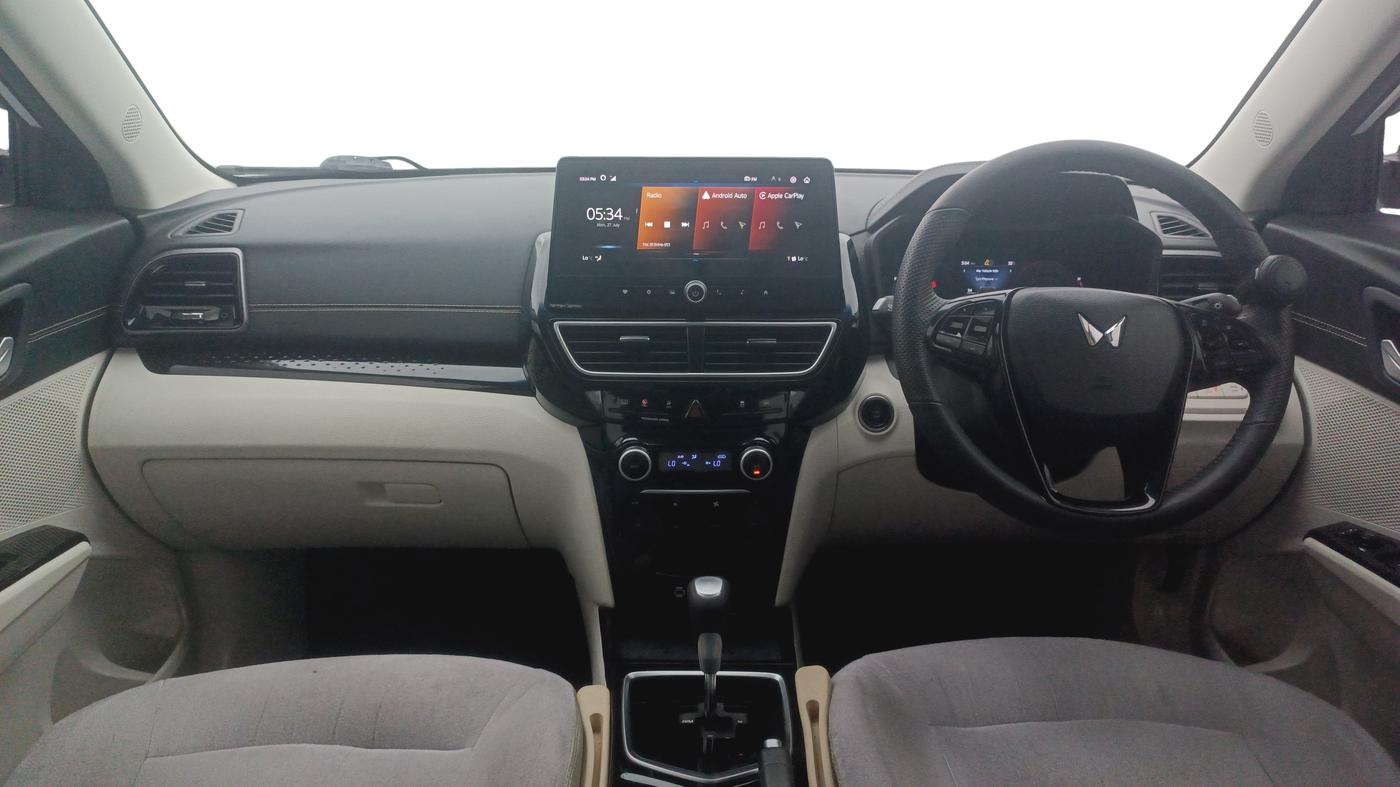 2024 Mahindra XUV 3XO AX7 1.5 Turbo Diesel Autoshift Plus, Diesel, Automatic, 22,805 km, Dashboard