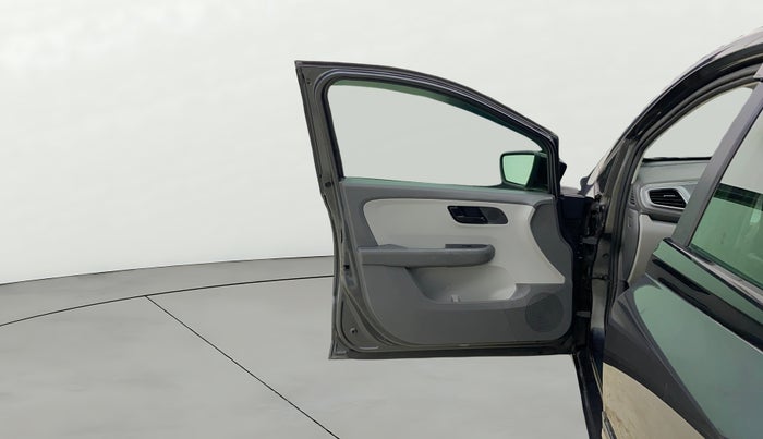 2021 Tata ALTROZ XM PLUS PETROL, Petrol, Manual, 7,310 km, LHS Front Door