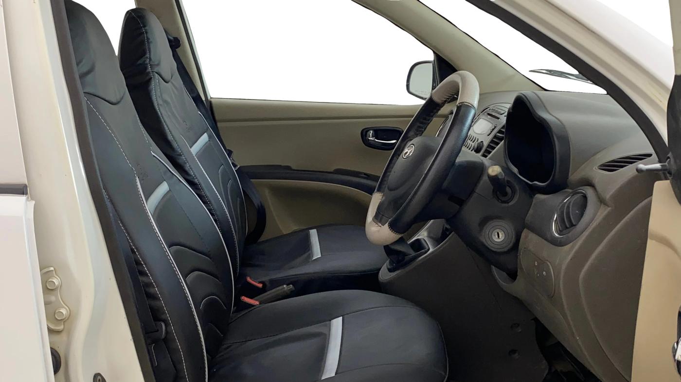 2014 Hyundai i10 SPORTZ 1.1, Petrol, Manual, 96,933 km, Right Side Front Door Cabin