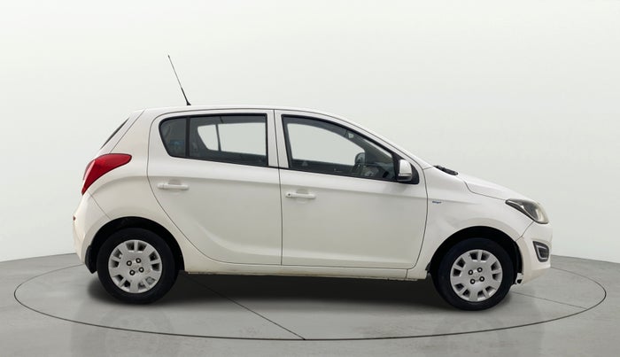 2014 Hyundai Elite i20 MAGNA 1.4 CRDI, Diesel, Manual, 80,824 km, Right Side View