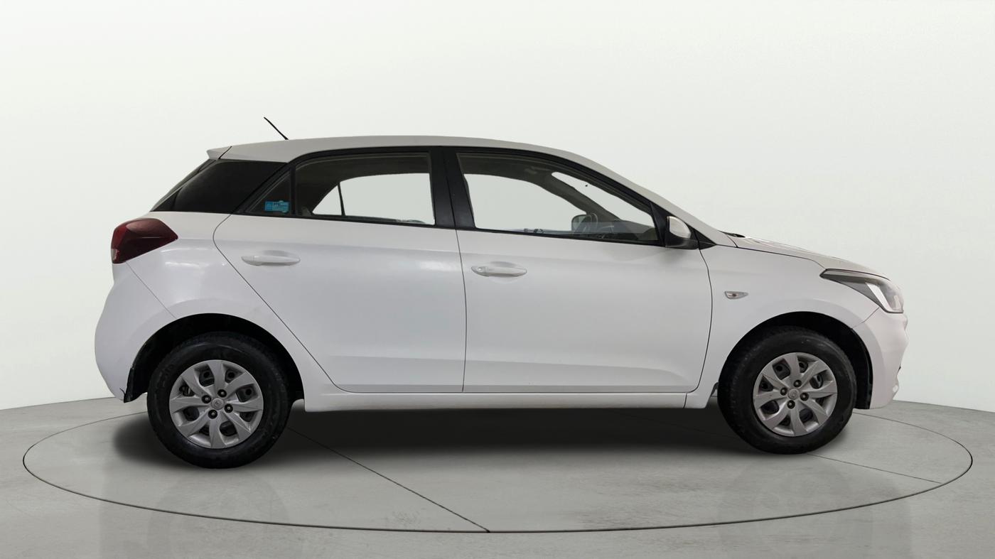 2019 Hyundai Elite i20 MAGNA EXECUTIVE 1.2, Petrol, Manual, 36,435 km, Right Side View