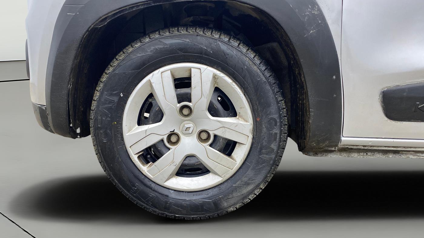 2018 Renault Kwid RXL, CNG, Manual, 39,940 km, Left Front Wheel