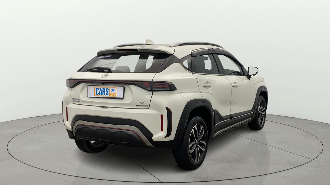 2024 Toyota Urban Cruiser Taisor V 1.0 Petrol AT, Petrol, Automatic, 9,383 km, Right Back Diagonal