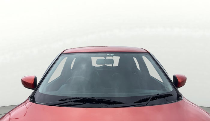 2018 Maruti Swift VXI, Petrol, Manual, 52,353 km, Front Windshield