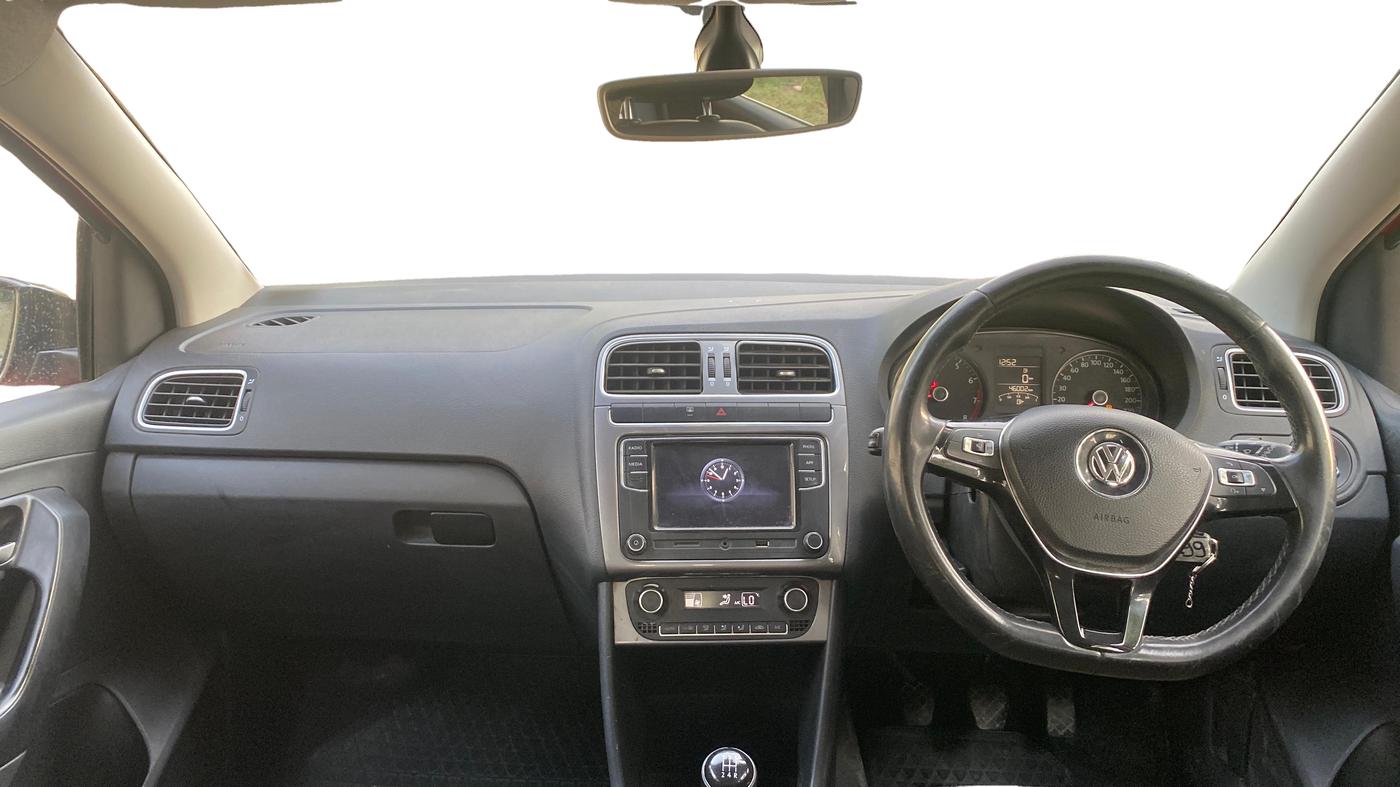 2018 Volkswagen Polo HIGHLINE PLUS 1.0 16 ALLOY, Petrol, Manual, 46,009 km, Dashboard