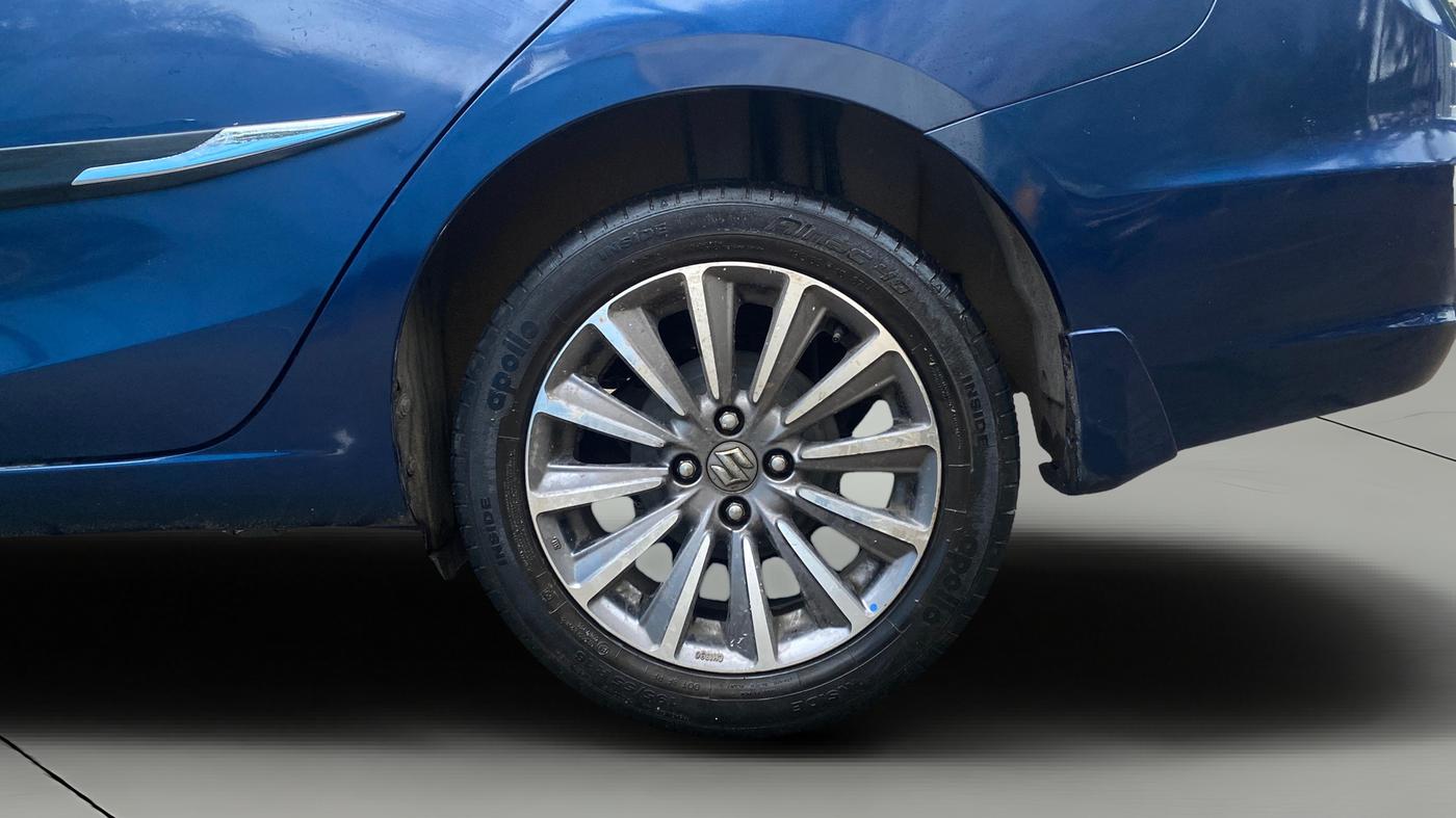2019 Maruti Ciaz ALPHA  AT 1.5 SHVS PETROL, Petrol, Automatic, 52,089 km, Left Rear Wheel