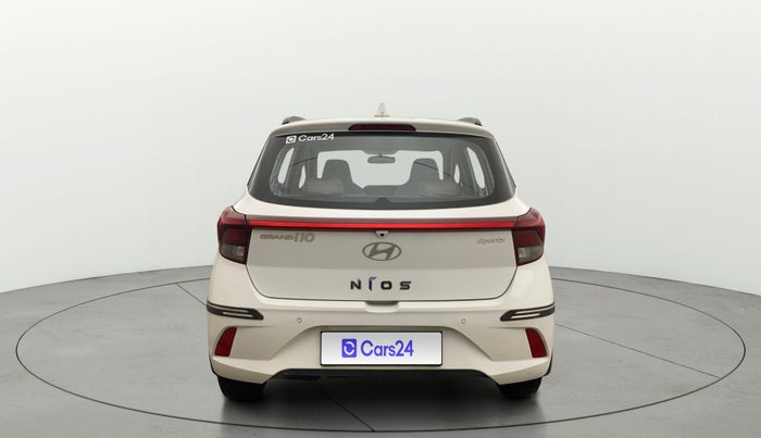 2023 Hyundai GRAND I10 NIOS SPORTZ AMT 1.2 KAPPA VTVT, Petrol, Automatic, 53,757 km, Back/Rear