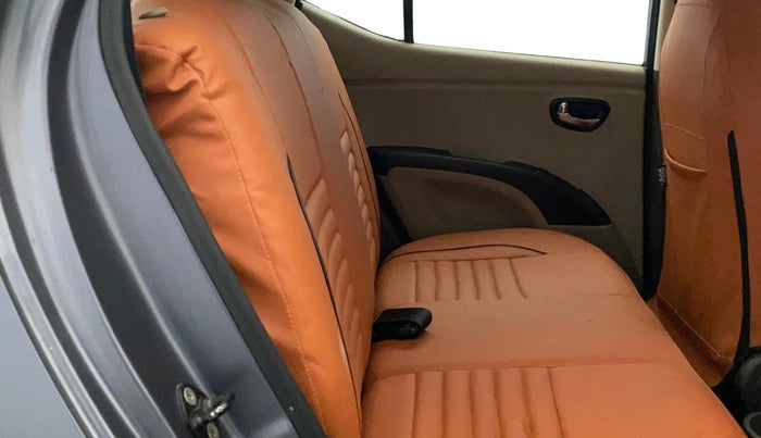 2014 Hyundai i10 SPORTZ 1.2, Petrol, Manual, 54,204 km, Right Side Rear Door Cabin