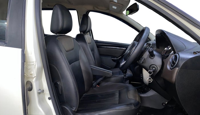 2018 Nissan Terrano XV PREMIUM D, Diesel, Manual, 44,407 km, Right Side Front Door Cabin