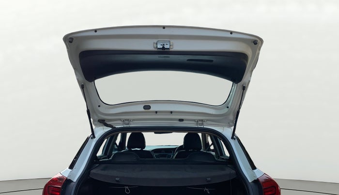 2018 Hyundai Elite i20 SPORTZ 1.2, Petrol, Manual, 75,503 km, Boot Door Open