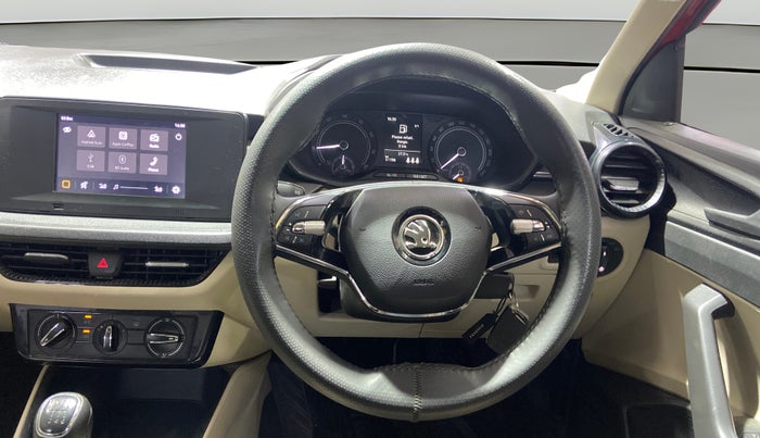 2023 Skoda SLAVIA ACTIVE 1.0L TSI MT, Petrol, Manual, 31,188 km, Steering Wheel Close Up