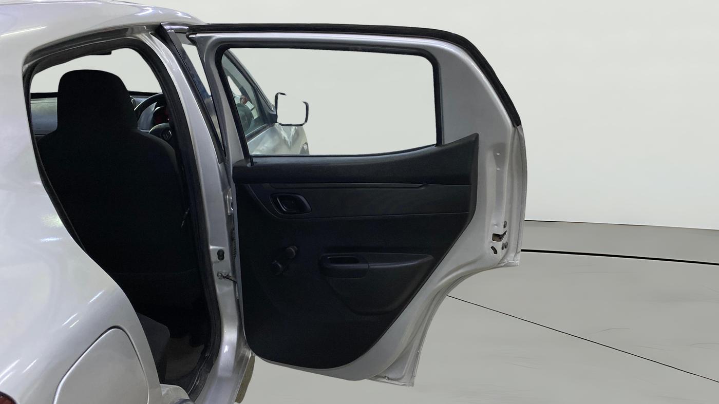 2018 Renault Kwid RXT 1.0 AMT (O), Petrol, Automatic, 27,150 km, RHS Rear Door