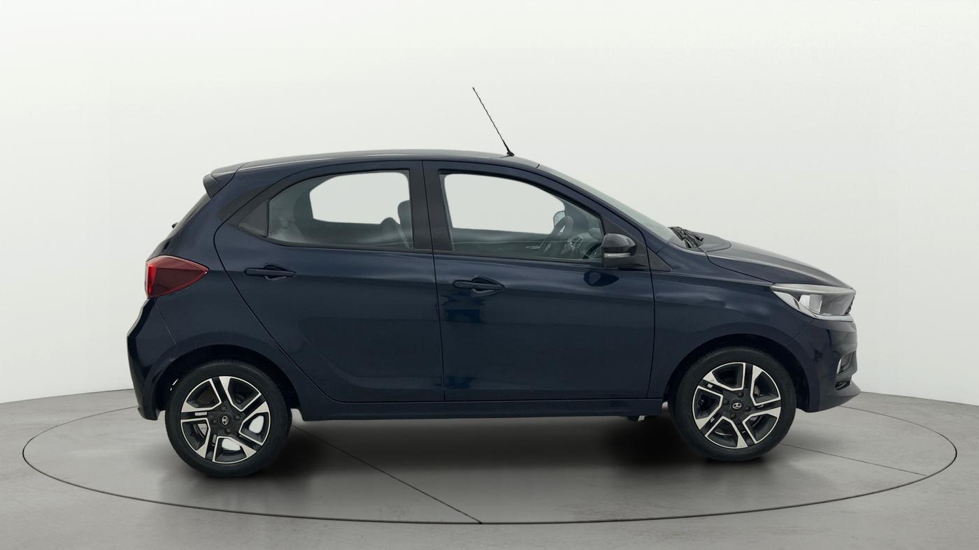 2021 Tata Tiago XZA PLUS PETROL, Petrol, Automatic, 28,549 km, Right Side View