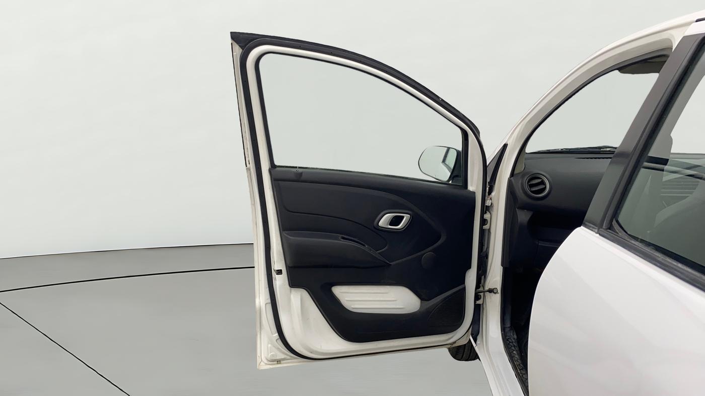 2018 Datsun Redi Go T (O), Petrol, Manual, 71,047 km, LHS Front Door