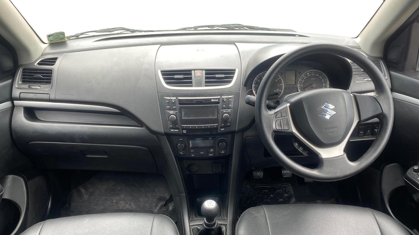 2015 Maruti Swift ZXI, Petrol, Manual, 54,581 km, Dashboard