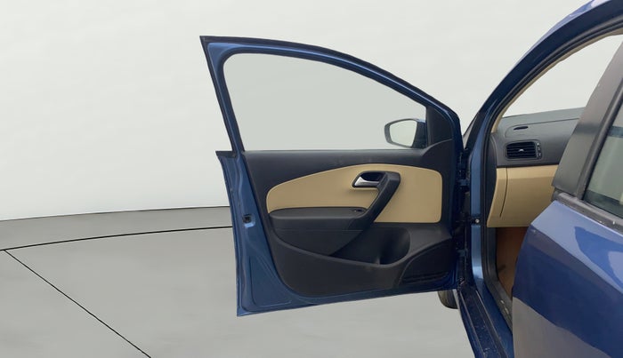 2016 Volkswagen Ameo COMFORTLINE 1.2L, Petrol, Manual, 64,561 km, LHS Front Door