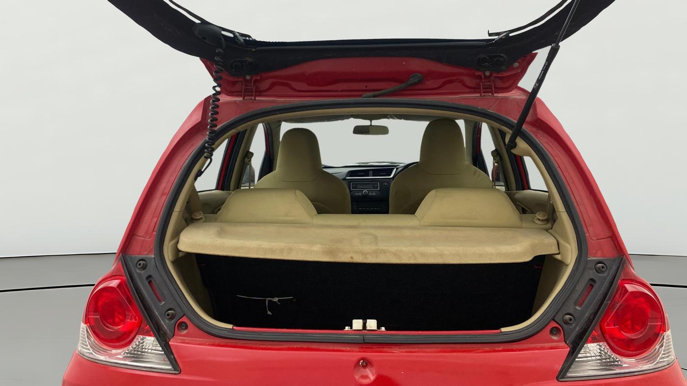 2016 Honda Brio S MT, Petrol, Manual, 61,068 km, Boot Open Zoomed View