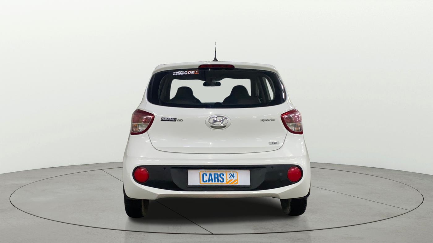 2017 Hyundai Grand i10 SPORTZ 1.2 KAPPA VTVT, Petrol, Manual, 17,970 km, Back/Rear