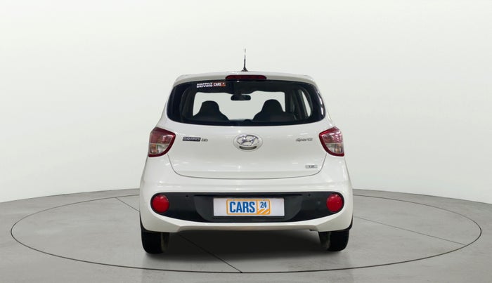 2017 Hyundai Grand i10 SPORTZ 1.2 KAPPA VTVT, Petrol, Manual, 17,933 km, Back/Rear