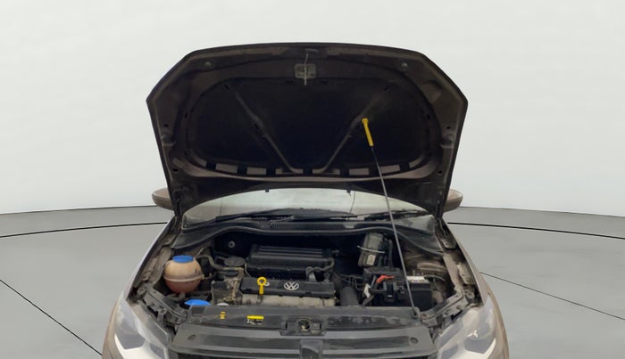 2016 Volkswagen Vento HIGHLINE 1.6 MPI, Petrol, Manual, 94,776 km, Open Bonet