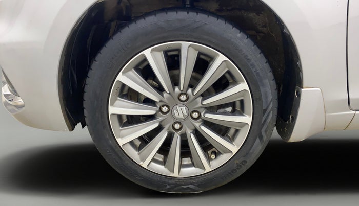 2019 Maruti Ciaz ALPHA 1.5 SHVS PETROL, Petrol, Manual, 49,726 km, Left Front Wheel