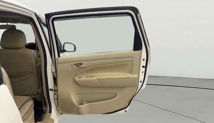 2017 Maruti Ertiga ZDI + SHVS, Diesel, Manual, 64,595 km, RHS Rear Door