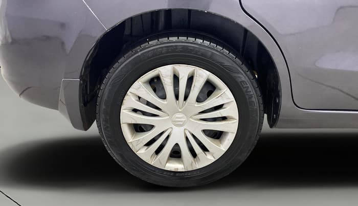 2014 Maruti Ertiga VXI, Petrol, Manual, 90,383 km, Right Rear Wheel