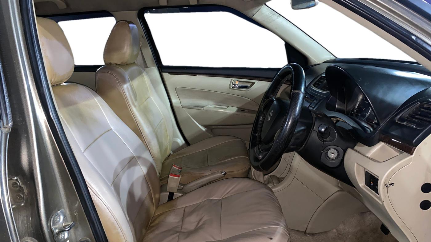 2017 Maruti Swift Dzire VDI, Diesel, Manual, 1,34,543 km, Right Side Front Door Cabin