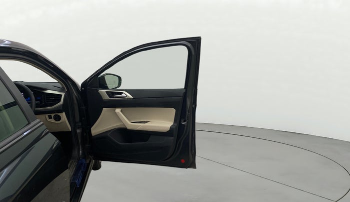 2025 Volkswagen VIRTUS Highline Plus 1.0 TSI AT, Petrol, Automatic, 1,376 km, RHS Front Door