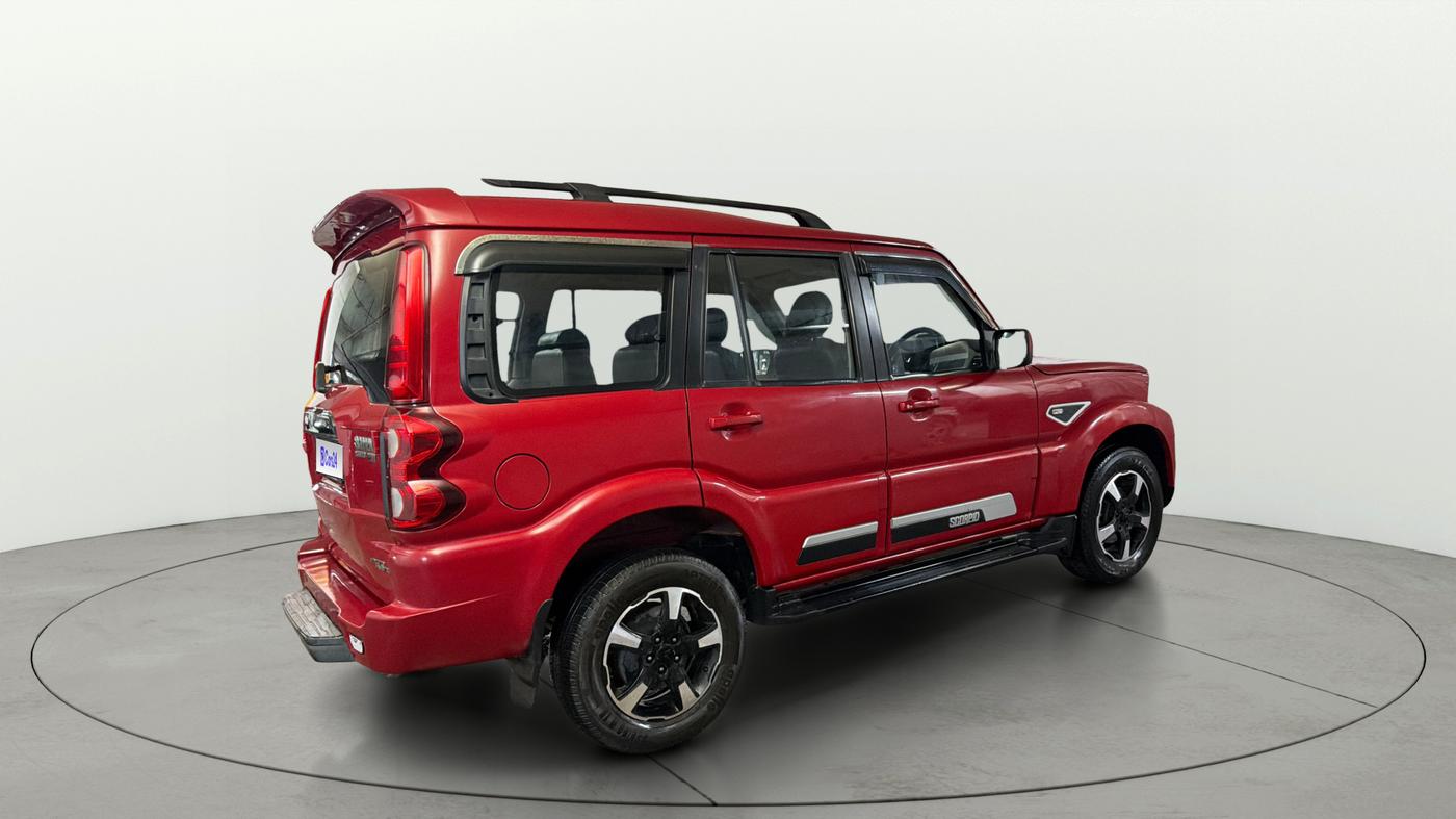 2022 Mahindra SCORPIO CLASSIC S11 7STR, Diesel, Manual, 61,296 km, Right Back Diagonal