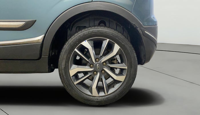 2021 Mahindra XUV300 W8 (O) 1.2 PETROL AMT, Petrol, Automatic, 45,205 km, Left Rear Wheel