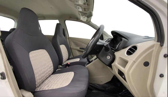 2017 Maruti Celerio ZXI, CNG, Manual, 66,546 km, Right Side Front Door Cabin