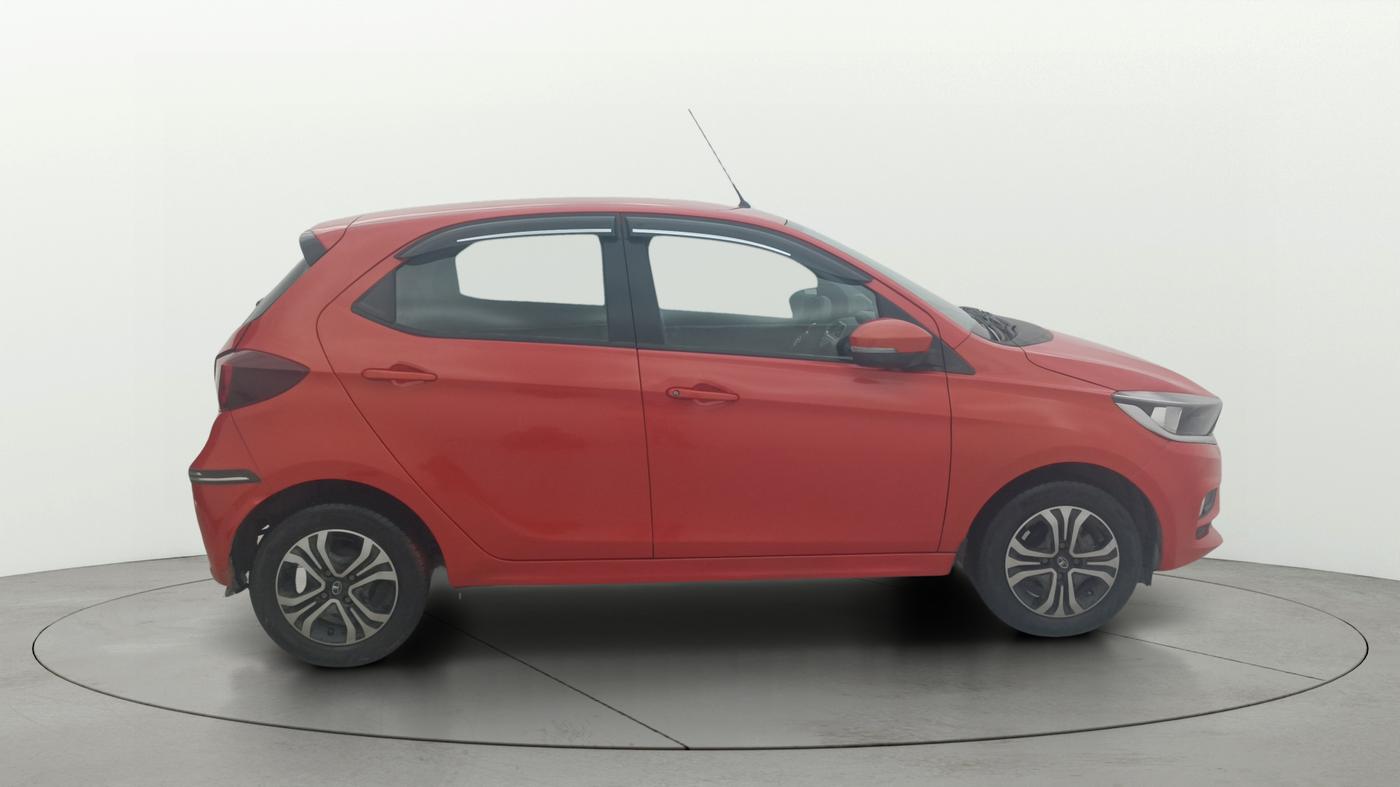 2021 Tata Tiago XZA PETROL, Petrol, Automatic, 34,646 km, Right Side View