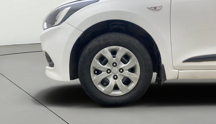 2016 Hyundai Elite i20 MAGNA 1.4 CRDI, Diesel, Manual, 1,12,140 km, Left Front Wheel