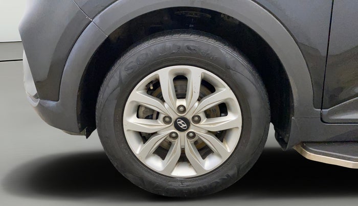 2018 Hyundai Creta  SX 1.6 Petrol , Petrol, Manual, 42,995 km, Left Front Wheel