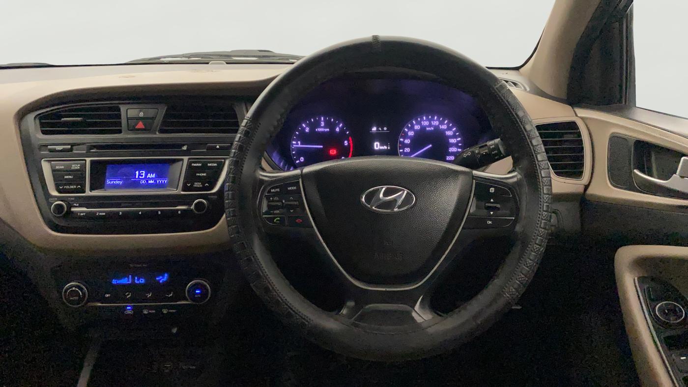 2015 Hyundai Elite i20 ASTA 1.4 CRDI, Diesel, Manual, 85,150 km, Steering Wheel Close Up