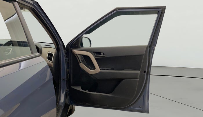 2018 Hyundai Creta E PLUS 1.6 PETROL, Petrol, Manual, 3,040 km, RHS Front Door